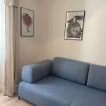 Charmant Appartement Apartamento